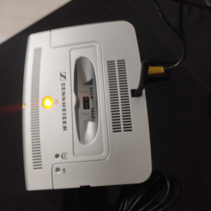 Słuchawki bezprzewodowe stacjonarne