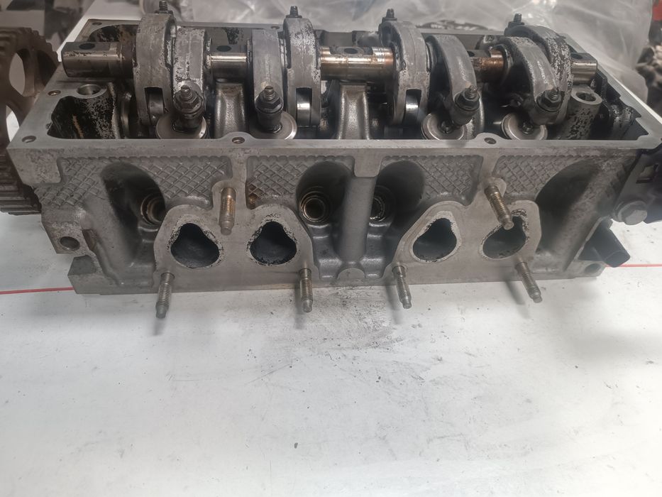 cabeça de motor - Renault Clio II 1.2 8v