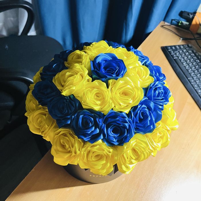 Троянди, букет для Героя