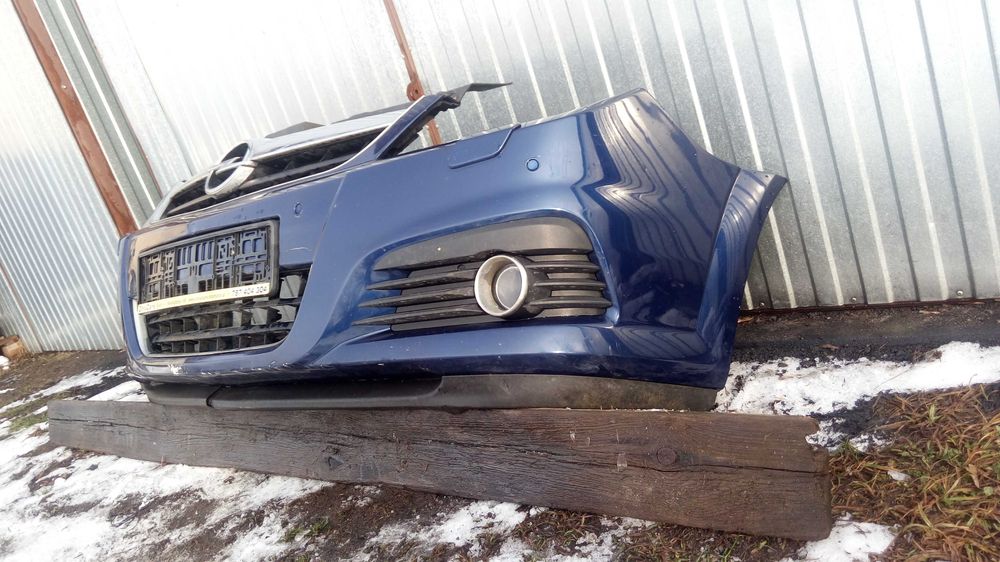 Opel Vectra C LIFT Zderzak Przód z grillem czujniki PDC spryski Z21B