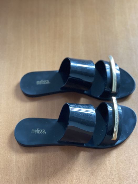 Chinelas Melissas