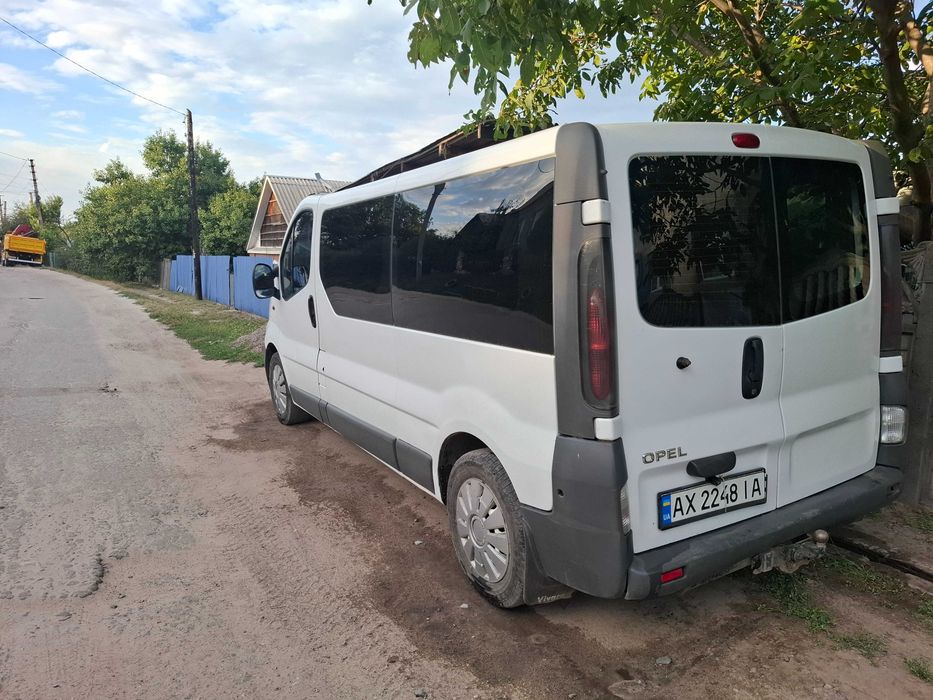 продам опель віваро