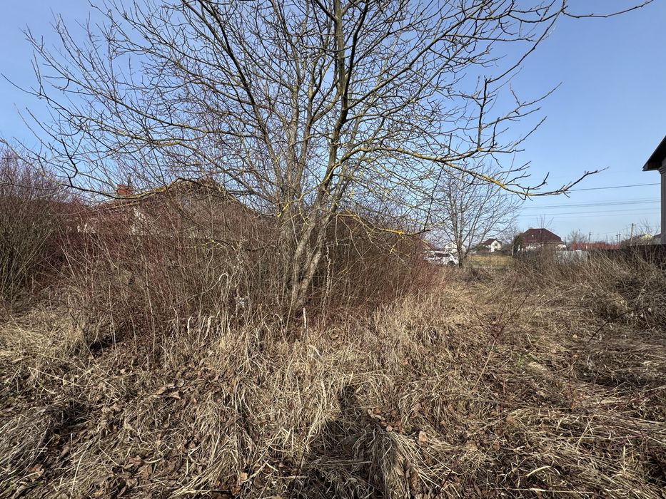 Продаж ділянки Коритняни/20сотин/Світло/Асвальт