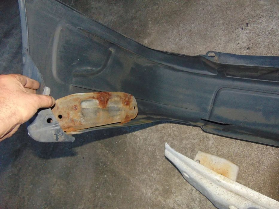 Subaru Forester para-choques trás " usado em bom estado