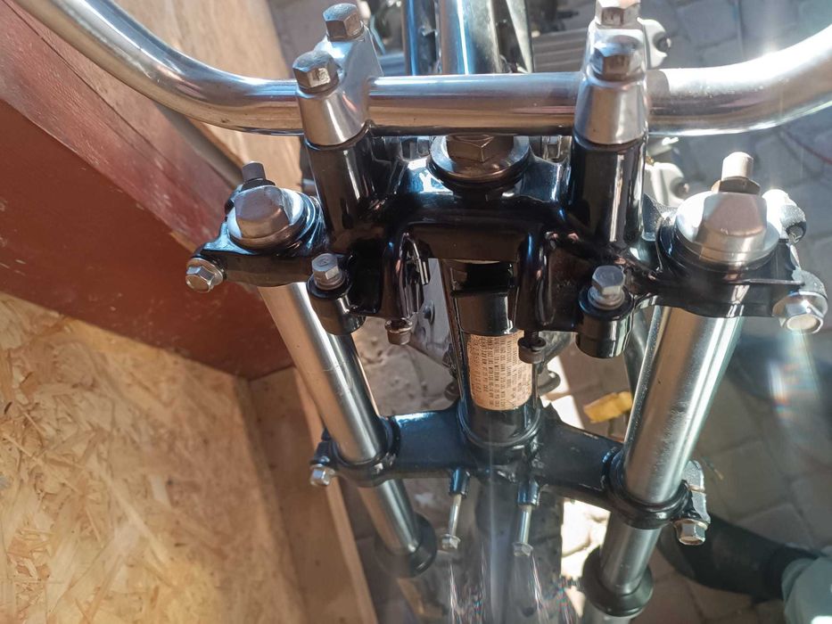 Kawasaki LTD 750 cena dotyczy rama