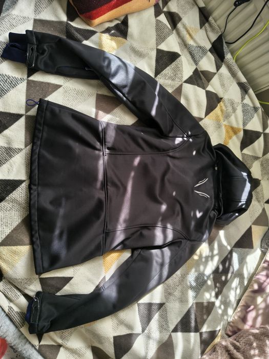 Kurtka Softshell