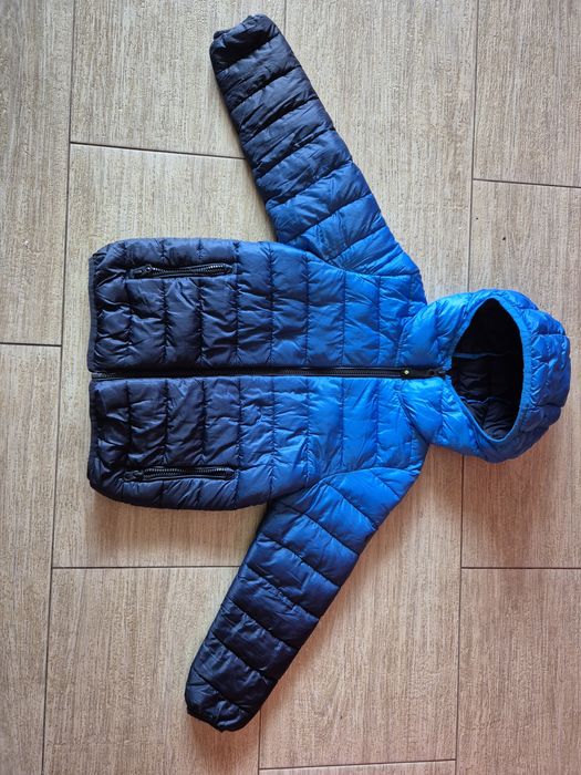 Продам куртку next