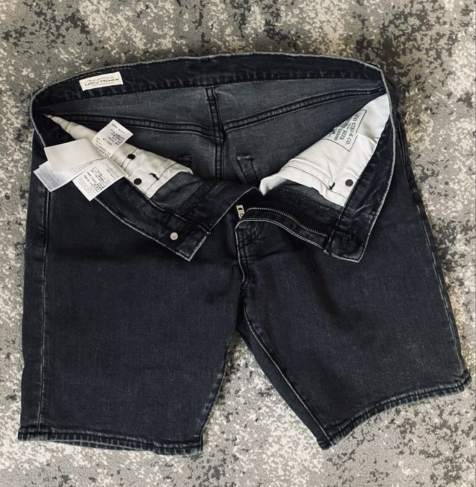 Шорти Levi’s 412