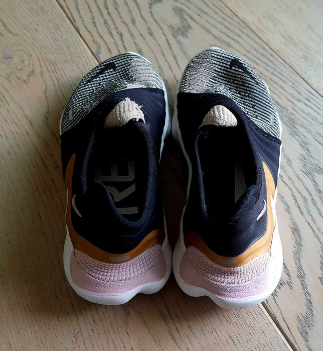 buty damskie NIKE rozmiar 35 36 oryginalne dla dziewczynki