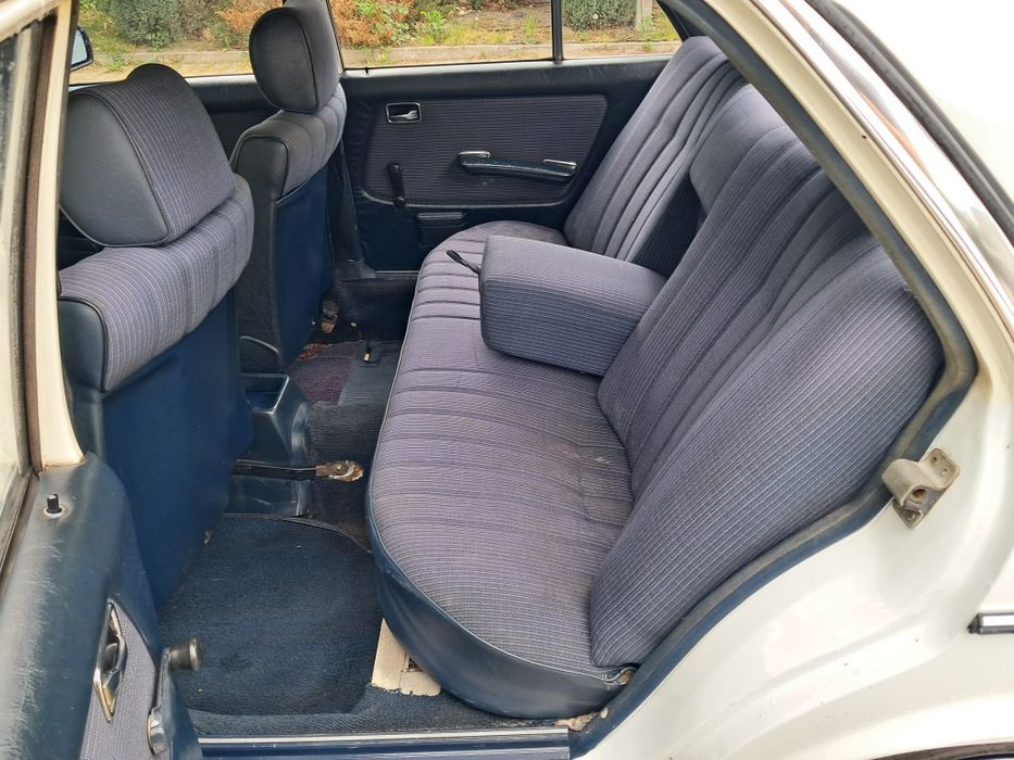 Продам Mersedes W123 200 дизель