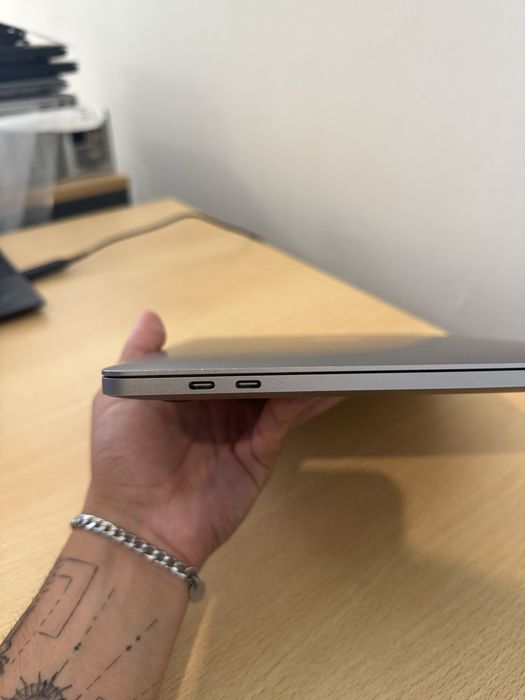 MacBook Pro 13.3 M1 (Negociavel)