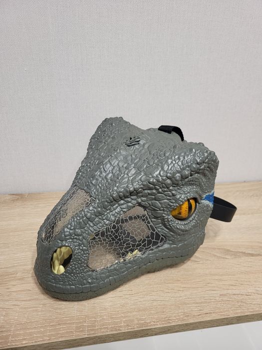 Маска динозавра Велоцираптор Jurassic World velociraptor chomp roar ma