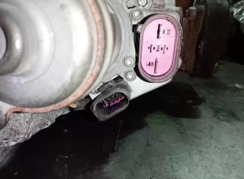 CAIXA TRANSFERÊNCIA PORSCHE CAYENNE 2003 -0AD341041N