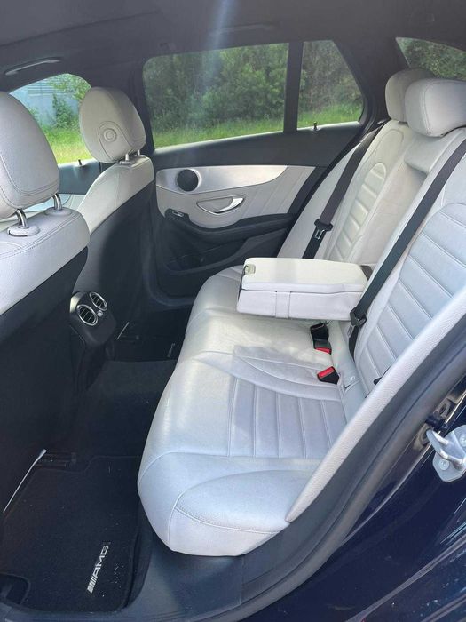 Mercedes Benz C300h
