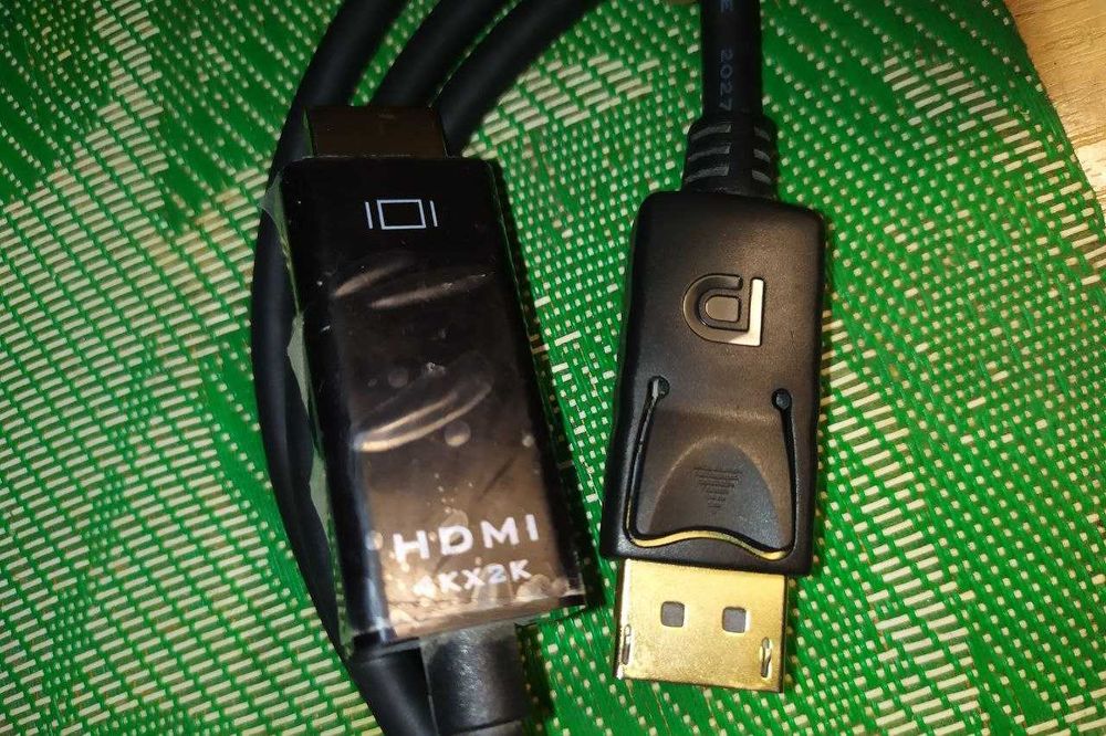 Кабель ExtraDigital DisplayPort to HDMI 30AVG 4Kx2K 1,8 м