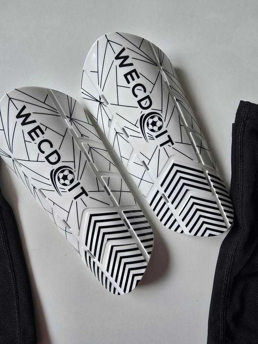 WECDOIT Ochraniacze piłkarskie dziecięce Skarpety 1 para r.L białe