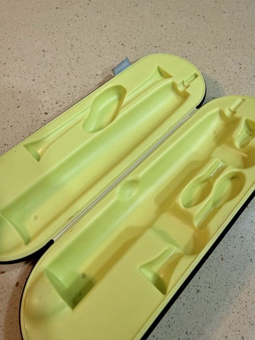 Oryginalne etui ładujące Philips Sonicare – podróżne