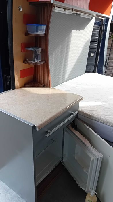 Peugeot Boxer  kampervan . Kamper 3 osobowy
