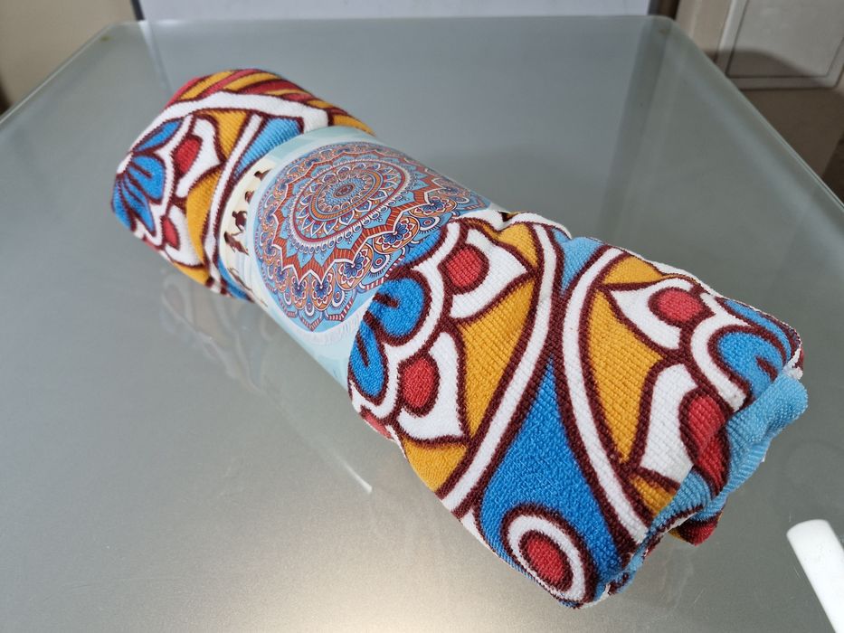 Duży Ręcznik Plażowy Koc Okrągły 150 cm Mikrofibra