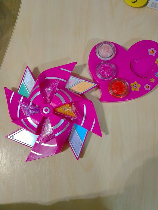 Косметика детская б.у