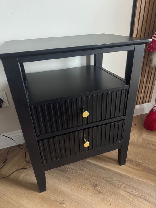 Szafka nocna czarna Tarna Agata meble złote dodatki