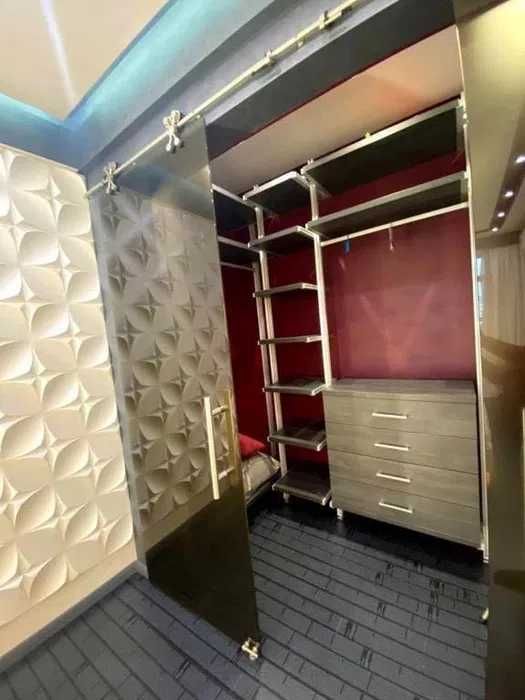 Голден Парк 3 кімнатна Зручний поверх