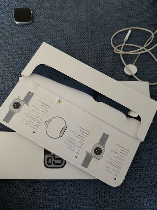 Apple Watch Series 10, 46 мм, M/L, Silver