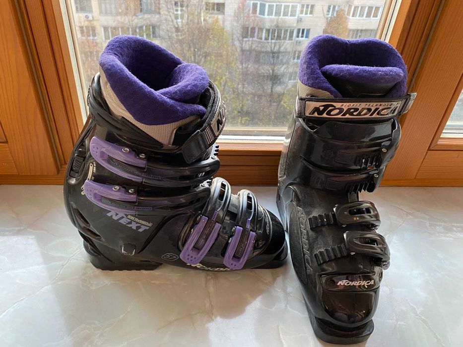 Лыжные ботинки Италия NORDICA NEXT high performance стелька 24-24,5 см