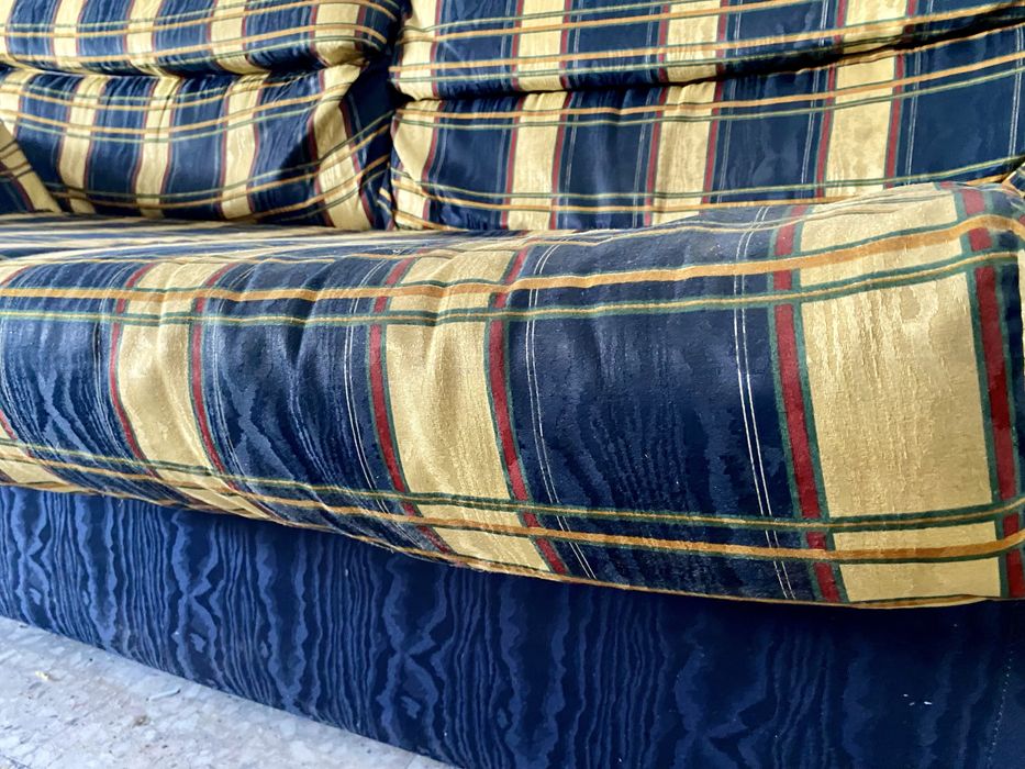 Sofá semi Novo 2 lugares