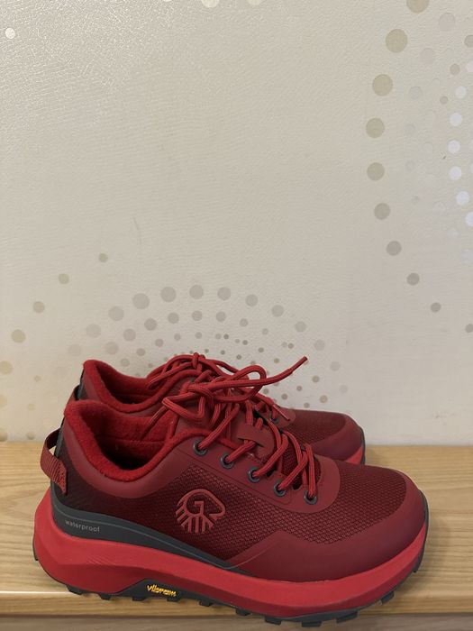 Кросівки Giesswein Training shoe - flammenrot