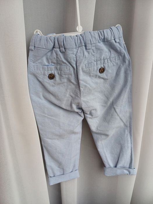 Костюм дитячий  піджак і штани в подарунок сорочка-боді