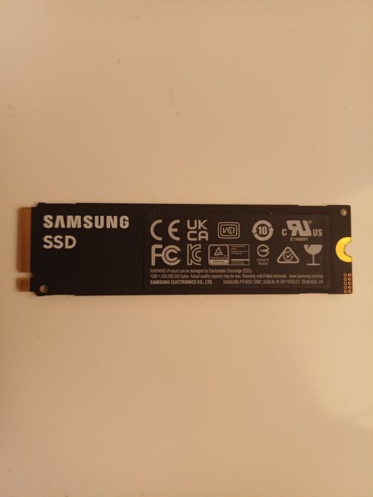 Samsung V-nand ssd 990 pro PCIe 4.0