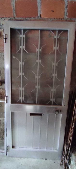 Porta de Entrada de Casa em Alumínio