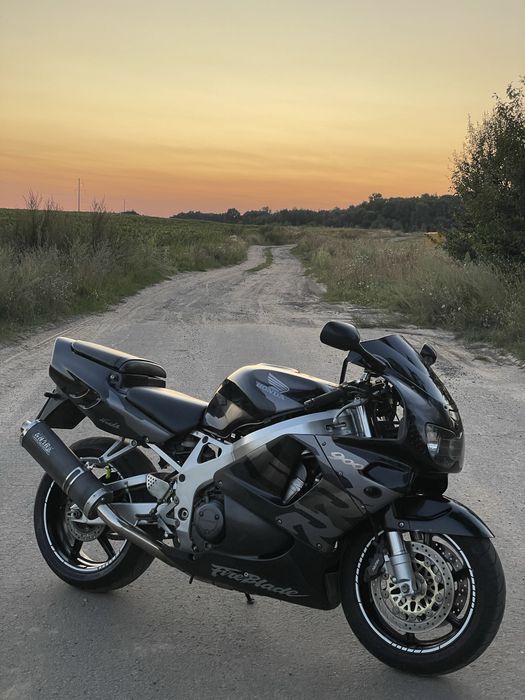 HONDA CBR 900RR, FireBlade 919. Топовий спорт в класному стані!