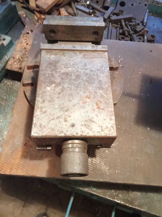 Тисы станочные предназначенные для фрезерных станков и других работ