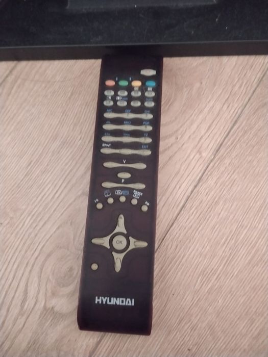 Monitor/TV Hyundai