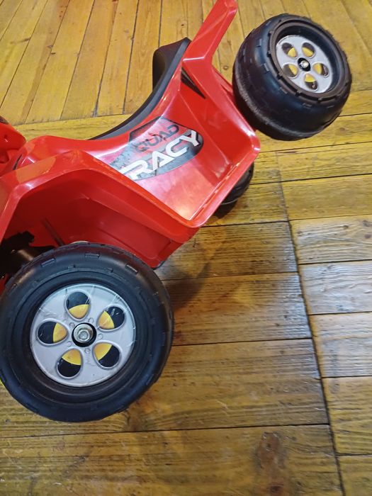 Moto quatro de criança