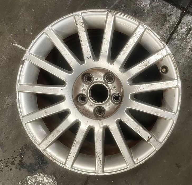 Jogo de 5 Jantes Originais Audi 17" 5x112 (Com Suplente) – OEM 4F0601025AH