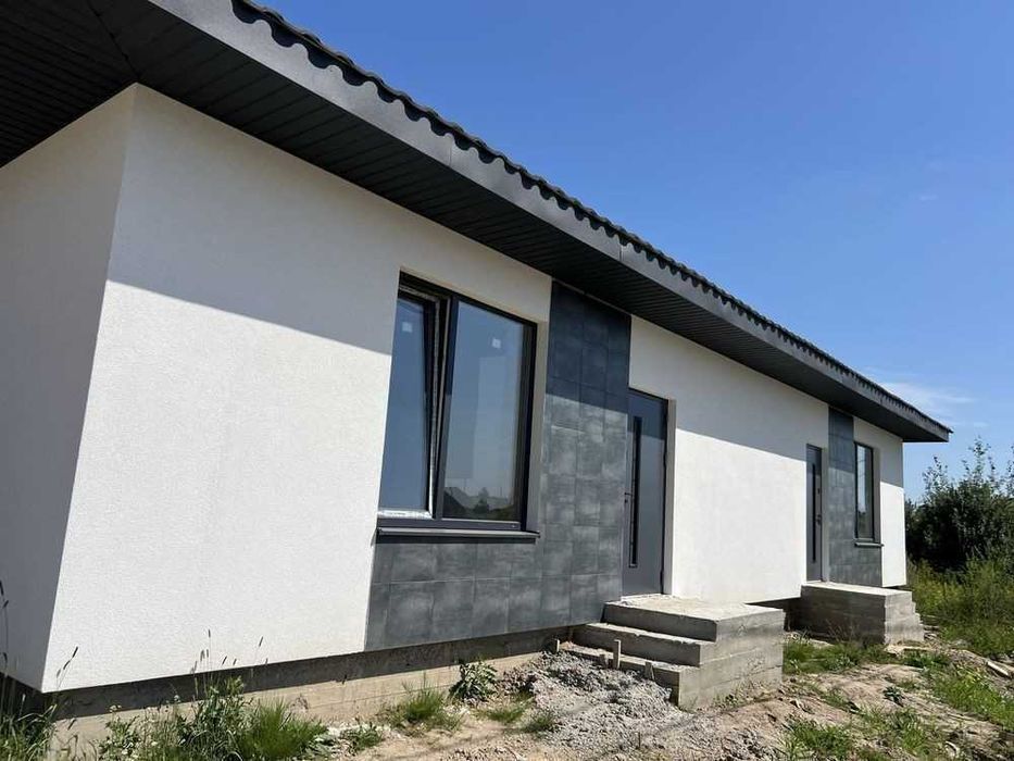 Продам одноповерховий котедж в спокійному районі!!!