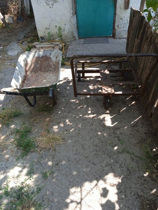 Продам телегу и  тачку на запчасти