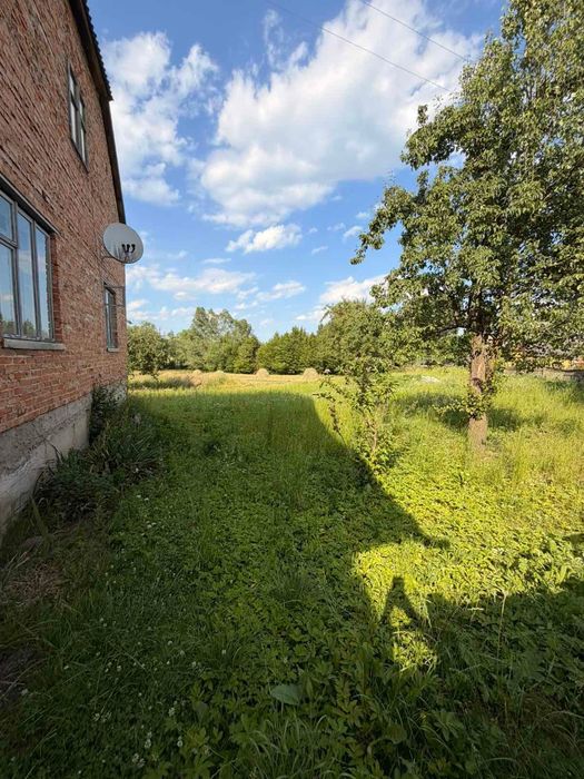 Продаж будинку с. Косівець  20 км. до Львова Ціна 42000$