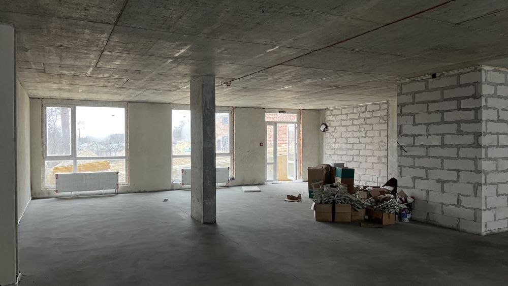 Продаж комерційного приміщення 146 м2 у Брюховичах