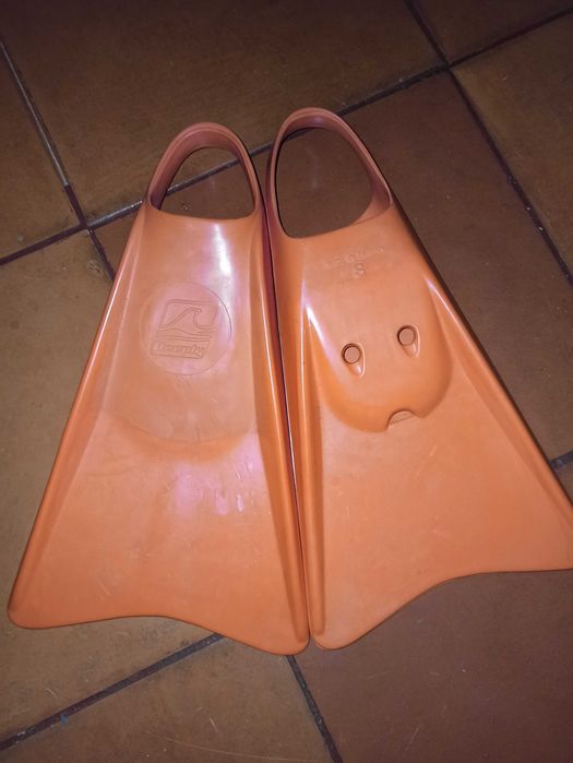 Pés de Pato DEEPLEY TAM S entrega grande área do Porto.