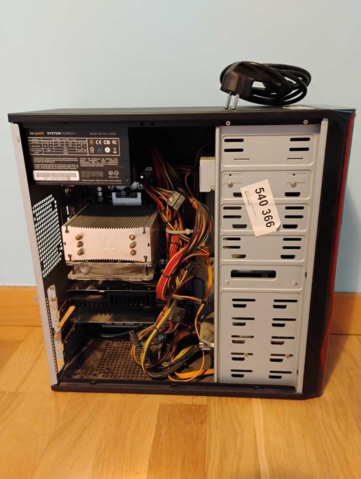 Komputer PC, Windows 7 i akcesoria