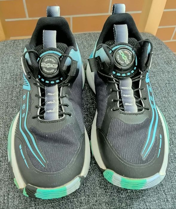 Buty chłopięce 2 pary 31 i 33