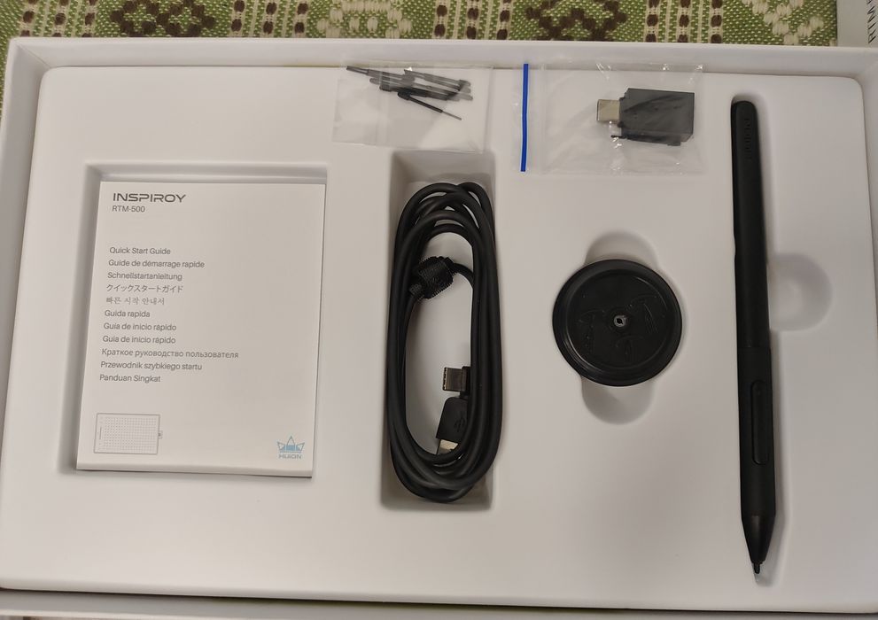Графічний планшет Huion Inspiroy RTM-500.