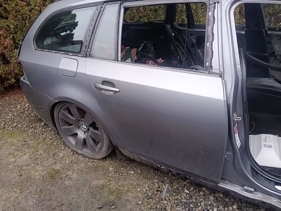 BMW E60 E61 DRZWI PRawa lewa PRZOD TYL prawe lewe A52/7 spacegrau