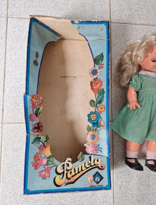 Boneca antiga  Pamela
