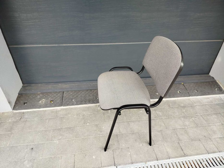 Krzesło biurowe czarno - szare