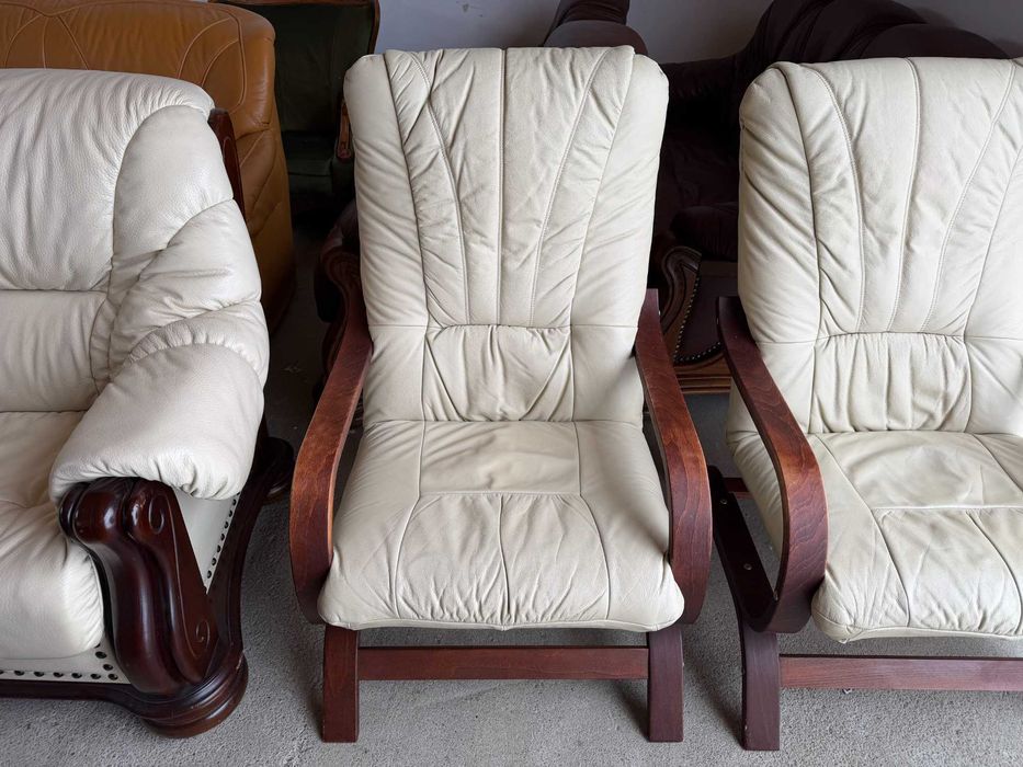 Крісла-гойдалки з натуральноі шкіри